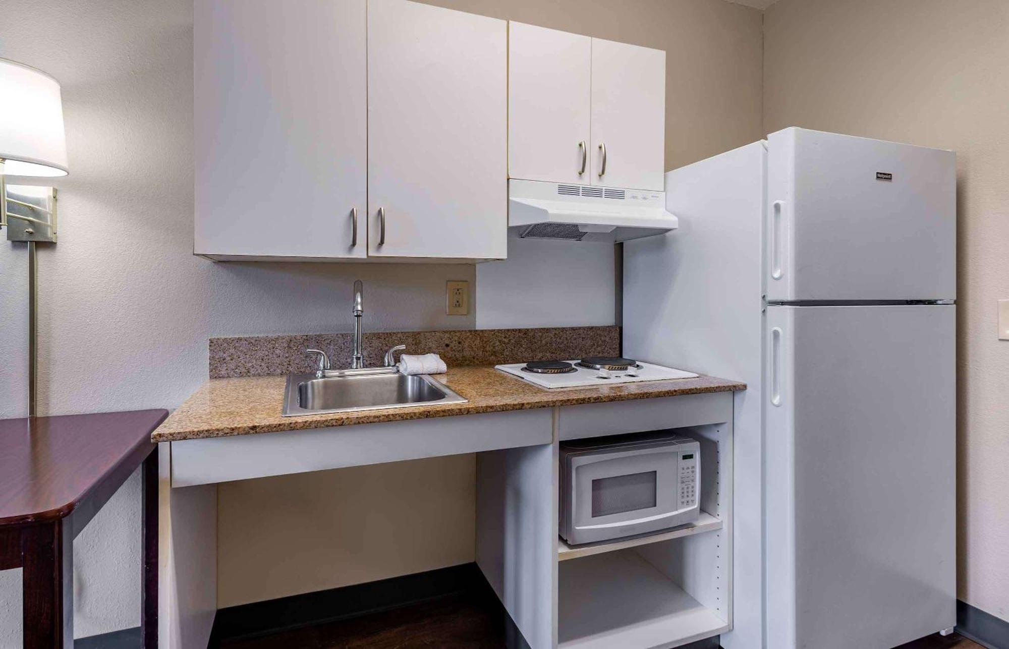 Extended Stay America Suites - Philadelphia - Bensalem Dış mekan fotoğraf