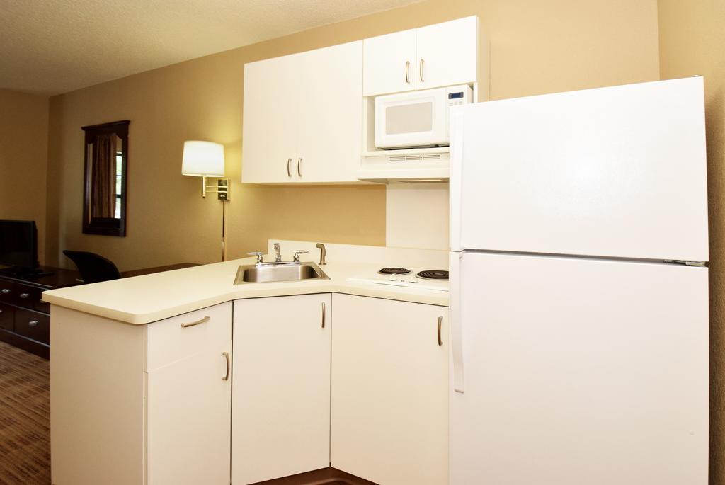 Extended Stay America Suites - Philadelphia - Bensalem Dış mekan fotoğraf